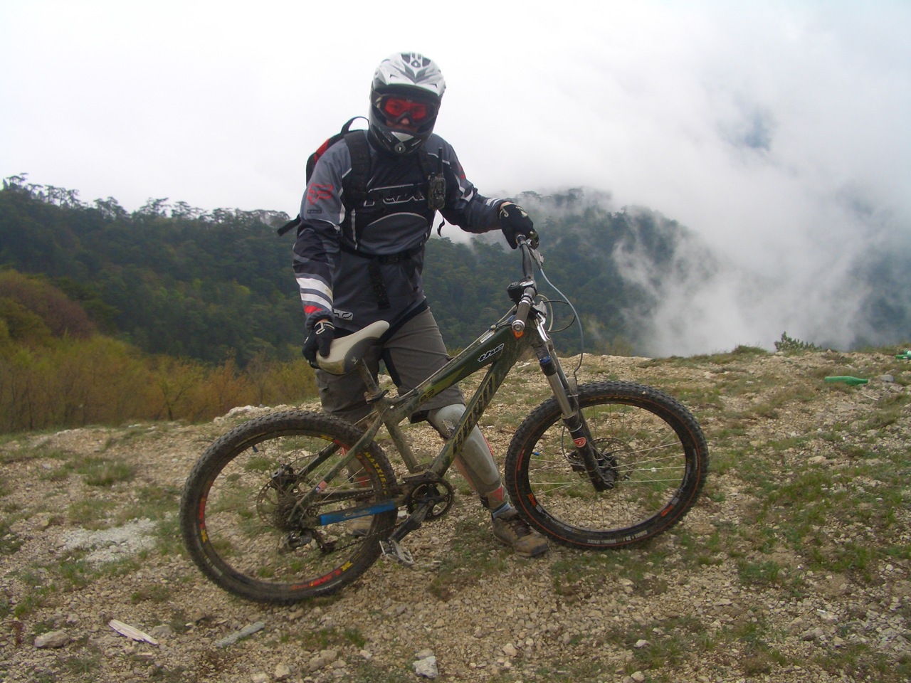 Haro escape 8.3 2025